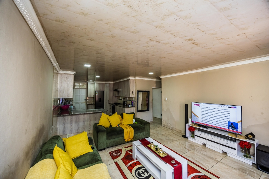 10 Bedroom Property for Sale in Greenfields Eastern Cape